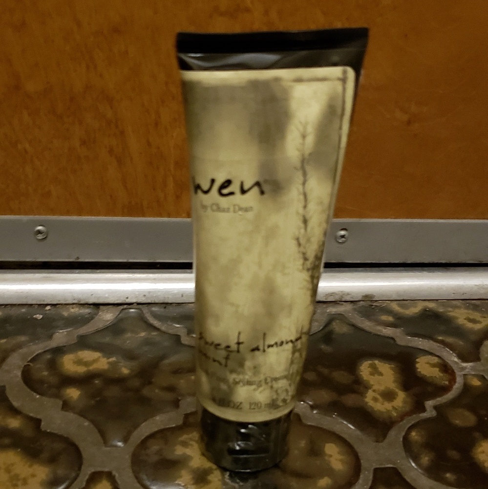 Wen Sweet Almond Styling Cream